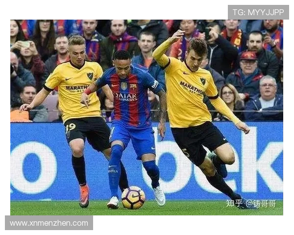 成都足球队盯防策略分析与比赛表现的得失评估